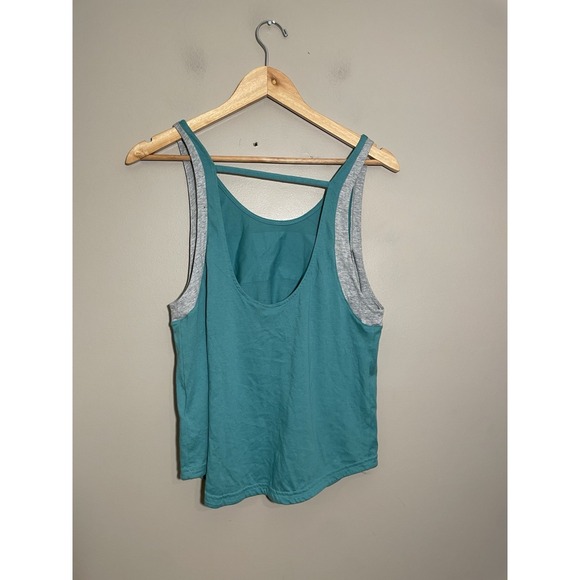 Adidas‎ Scoop Back Tank Top Women's Medium Round Hem Green - Picture 3 of 9